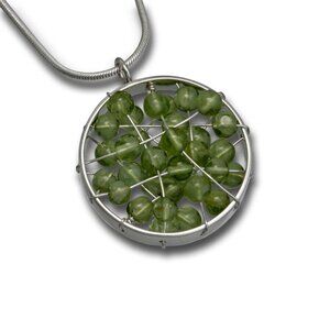 NEW Vinosus Jewelry Peridot &‎ 925 Sterling Silver Nest Pendant